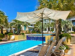 5BR Home w/ Beach Access, Pool, Bikes & Tram - Image 5