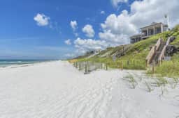 Steps to Gated Beach Access, Heart of 30A - Image 3