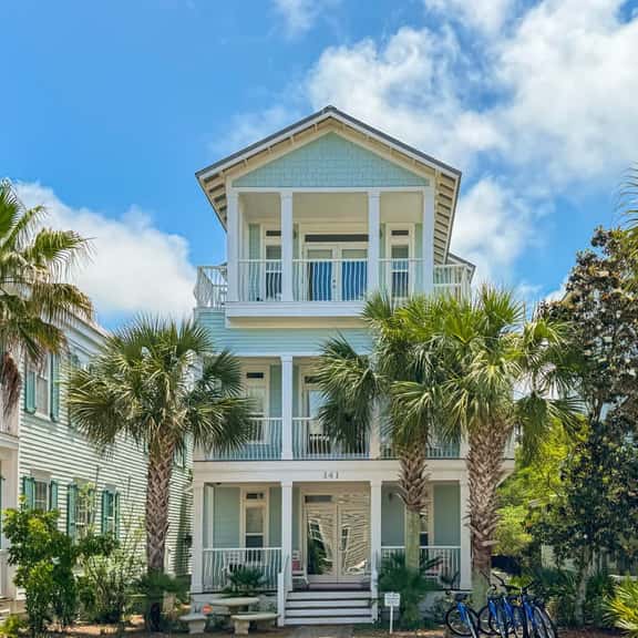 5BR Home w/ Beach Access, Pool, Bikes & Tram - Image 1