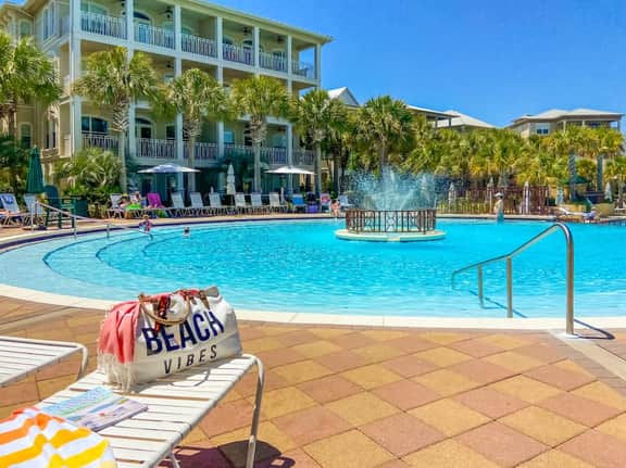 5BR Home w/ Beach Access, Pool, Bikes & Tram - Image 2