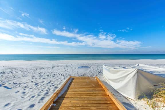 Closest Condo to Beach Club, Partial Gulf Views - Image 4
